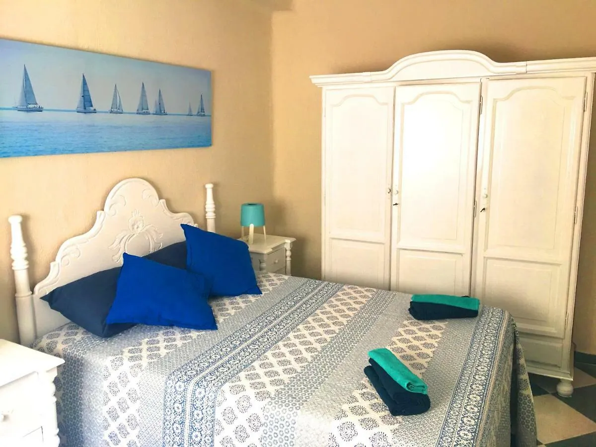 Skysea Holidays Malaga Ave Apartamento 0*,  España
